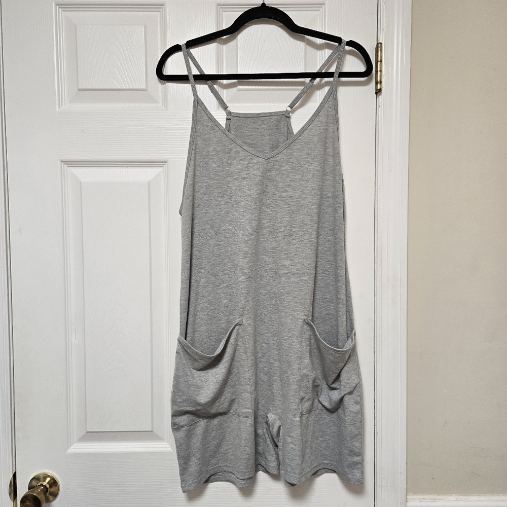 Womens Basic V-neck Casual Romper With Pockets Light Grey Size Medium Maternity